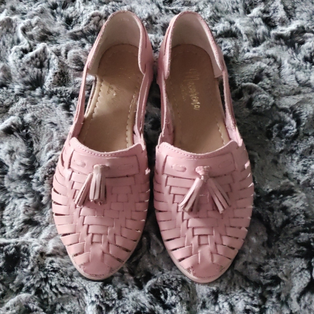 Macarena | Pink Huaraches.